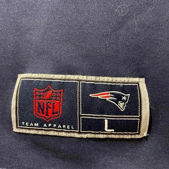 Tom Brady New England Patriots NFL Jersey - Picture 3 of 7